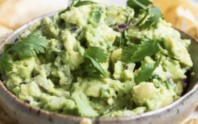 Liz’s Guacamole (Chipotle Copycat)